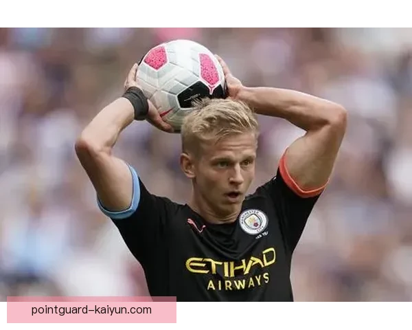 纳乔技术特点：防守稳健、位置感出色、多面手属性持续提升